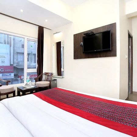 Oyo 7447 Grand Park Hotel Amritsar Exterior foto
